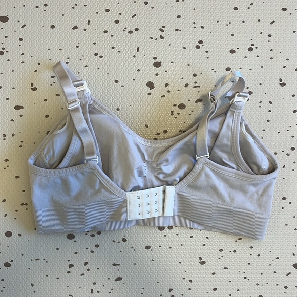 💘 SET/PACK/BUNDLE OF 2 NURSING BRAS BLACK WHITE - Picture 7 of 9